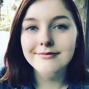 Meet your Posher, Caroline